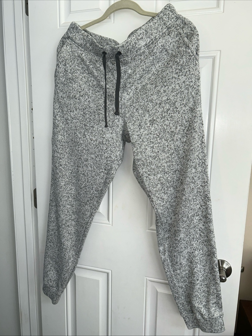 L.L. Bean Light Gray Heather Fleece Joggers Large